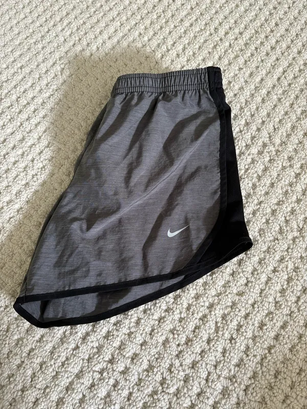 Nike Shorts - Image 2