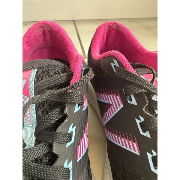 New Balance DRFT v1 WDRFTSB1 Women’s Size 8 Black Pink Blue Running Shoes - Image 7