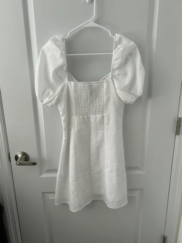 H&M White Sweetheart Princess Dress - Image 2