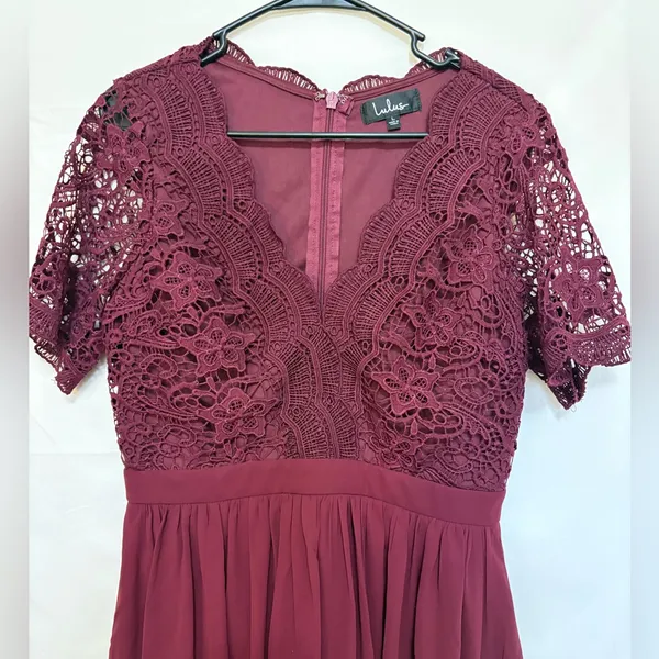Lulus Angel in Disguise Burgundy Lace Skater Dress Size‎ Large - Image 3