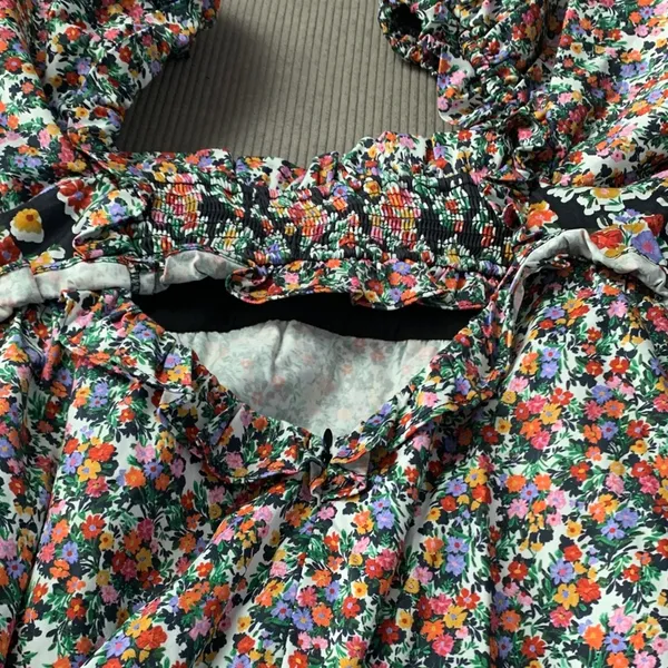 For love & Lemons size large nwt Hudson mini dress Chic Floral ruffle black - Image 13