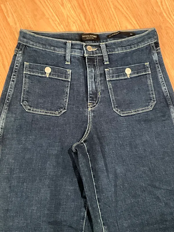 Banana Republic Premium Denim High Rise Wide Leg Crop Jeans 28P - Image 3