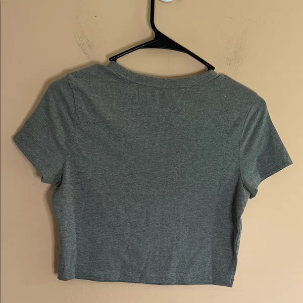 wild fable Heather Grey Cropped Crew Tee - Image 4