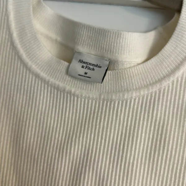 Abercrombie top - Image 2