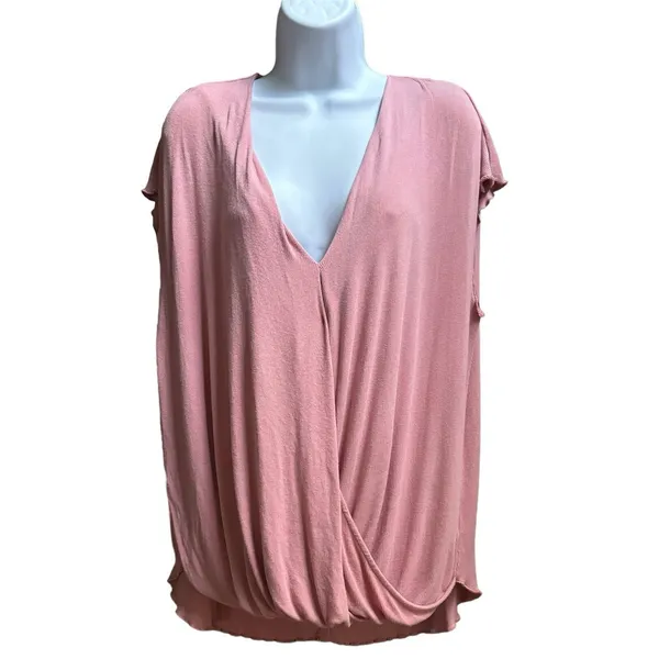 Anthropologie Saturday Sunday Ribbed Faux Wrap Flutter Top Size Medium‎ - Image 2