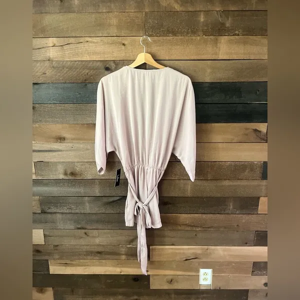 NWT Lulus Blush Kimono Sleeve Wrap Romper – Size XS - Image 2