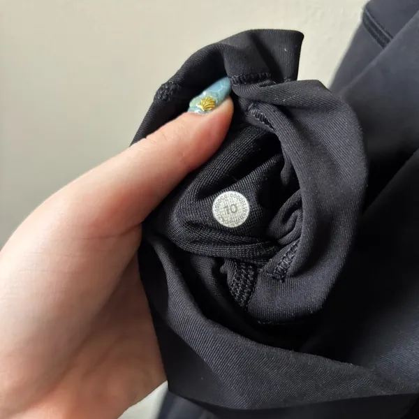 Lululemon Black Wundertrain Leggings - Image 3