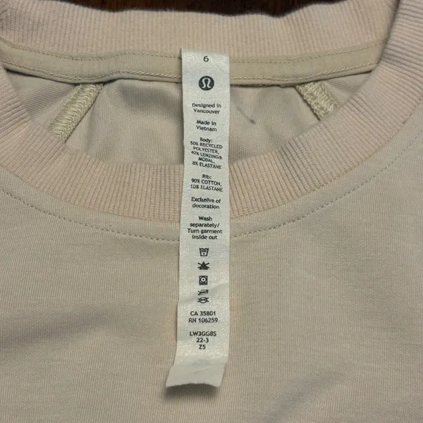 Lululemon Softstreme Gathered Waist Pullover Women 6 Peach Cream LW3GG8S - Image 2