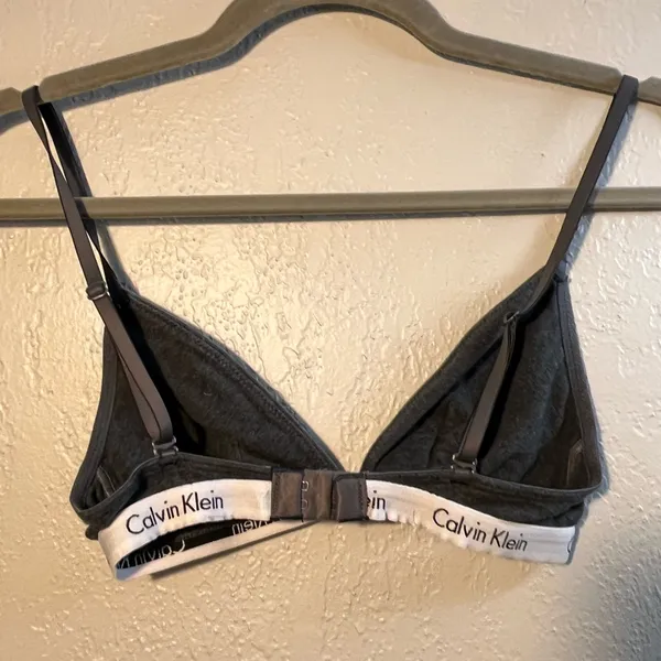Calvin Klein Black Triangle Bra with Lace and Spaghetti Straps SZ S Wire Free - Image 5