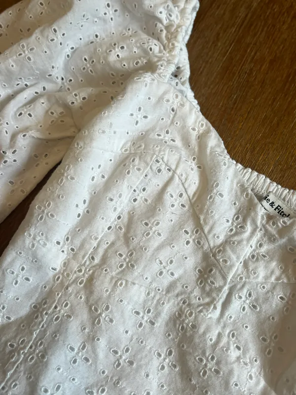Abercrombie Smocked Puff Sleeve White Top - Image 3