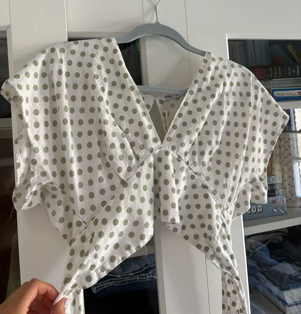 ZARA Green backless crop top - Image 4