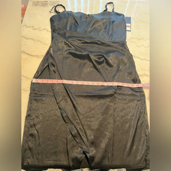 Rachel Roy Black Satin‎ Garment - Image 8