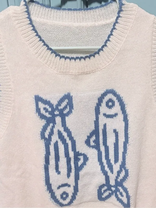 White & Blue Fish Knit Sleeveless Vest - Casual Summer Layer EUC - worn once - Image 6