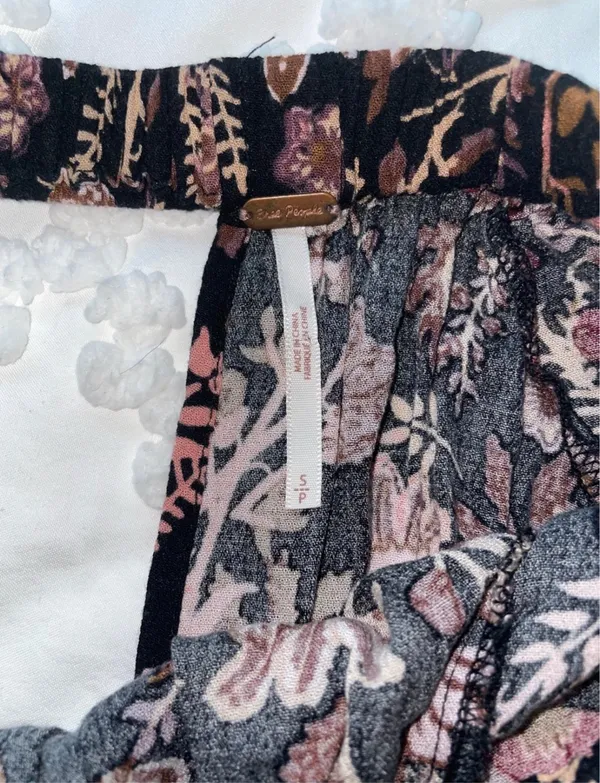 Free People Romper Floral - Image 4