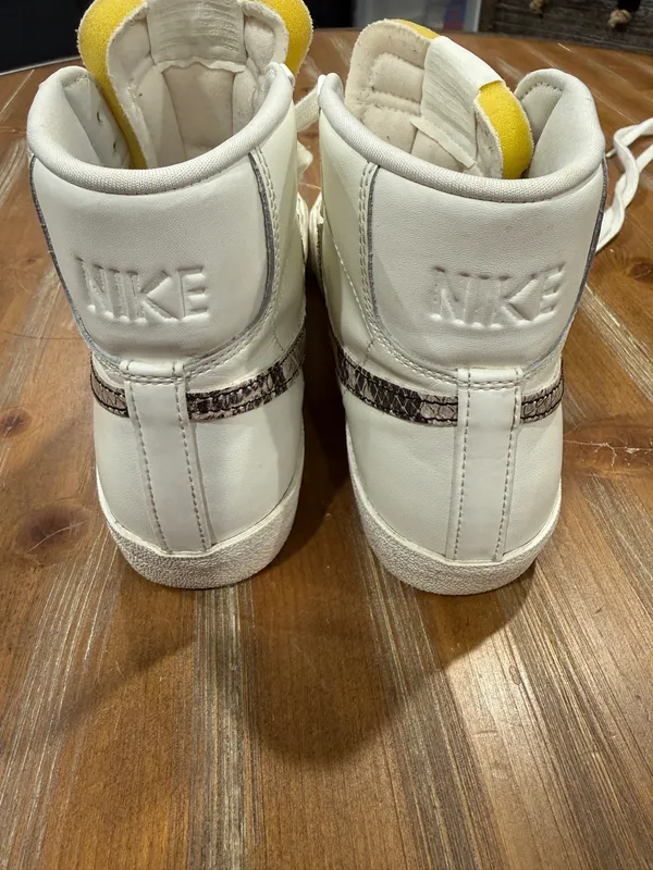 Nike Blazer Mid'77 White Grey Snake Sail Beige DA8736-100 Women's Size 8.5 - Image 7