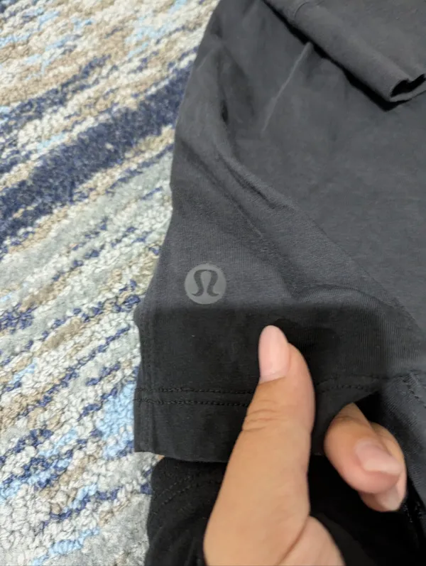 Lululemon Athletica All Yours Organic Cotton-Blend Long Sleeve Shirt Size 2 - Image 7
