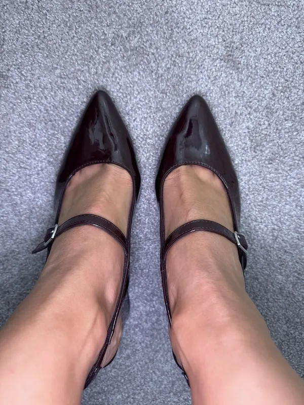Old Navy Slingback Mary Jane Heels Size 8 Oxblood Patent Leather - Image 4