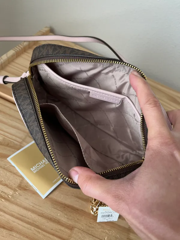 Michael Kors Purse - Image 9