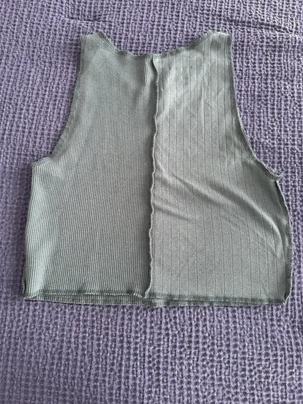 American Eagle tank top - Image 2