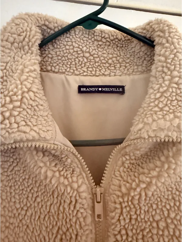 Brandy Melville Sherpa Zip-Up Jacket - Image 2