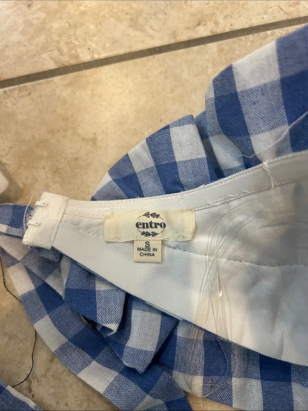 EUC Entro Blue White Gingham Shorts Romper Small - Image 4