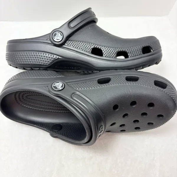 Crocs Classic Clogs Black Mens‎ Size 5Women’s Size 7 - Image 7