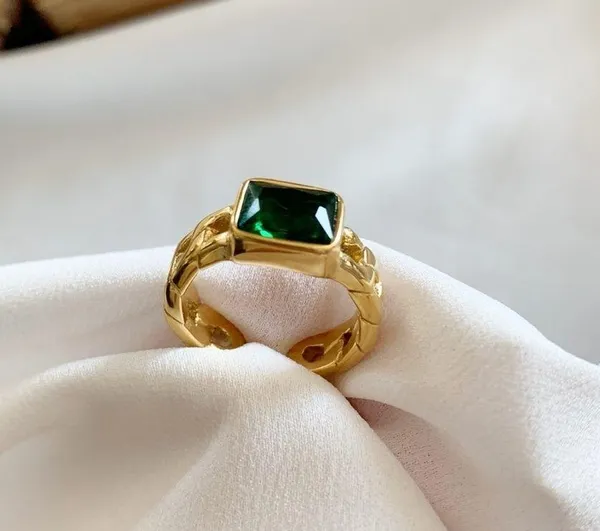 Green crystal gold link ring - Image 5