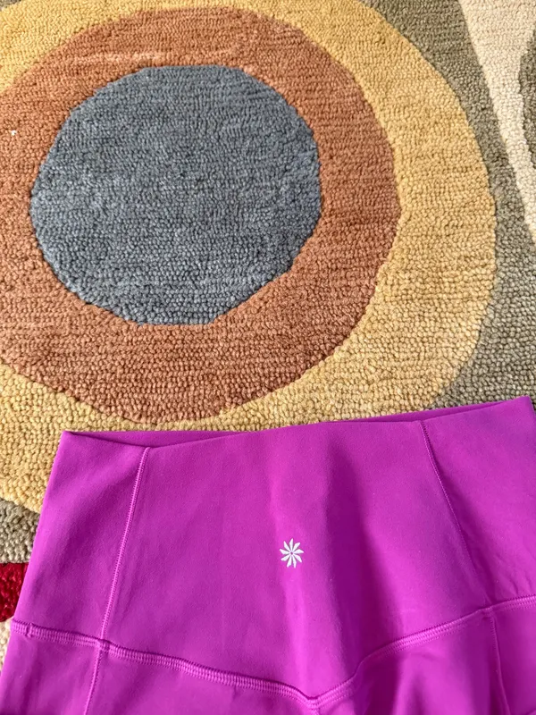 Athleta Salutation Stash Tight Leggings Pockets Magenta Fuchsia Women’s Small - Image 6