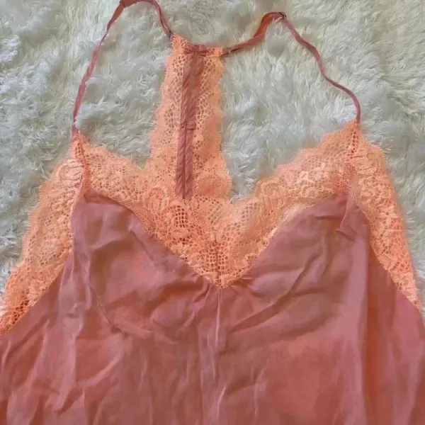 Victoria's Secret Peach Top, racer back lace - Image 2