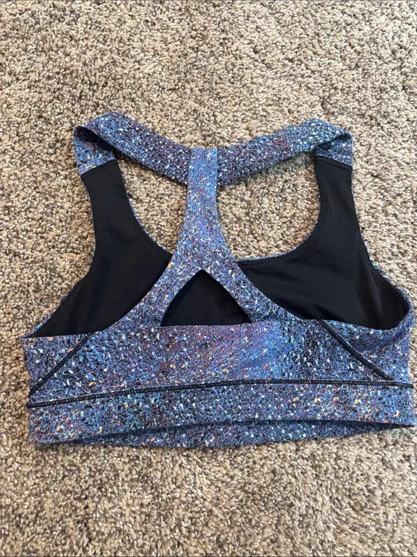 Lululemon Fast Lane Bra size 4 - Image 3