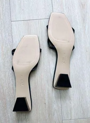 ZARA Block Heels - Image 5