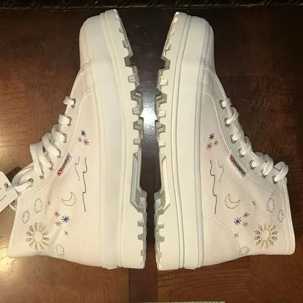 Superga White & Blue Embroidered Accent Alpina Plao Hightop Sneakers.(Size 7.5) - Image 10