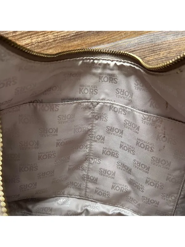 Michael Kors Women's Brown and Cream Shoulder Bag #260125 - Image 10