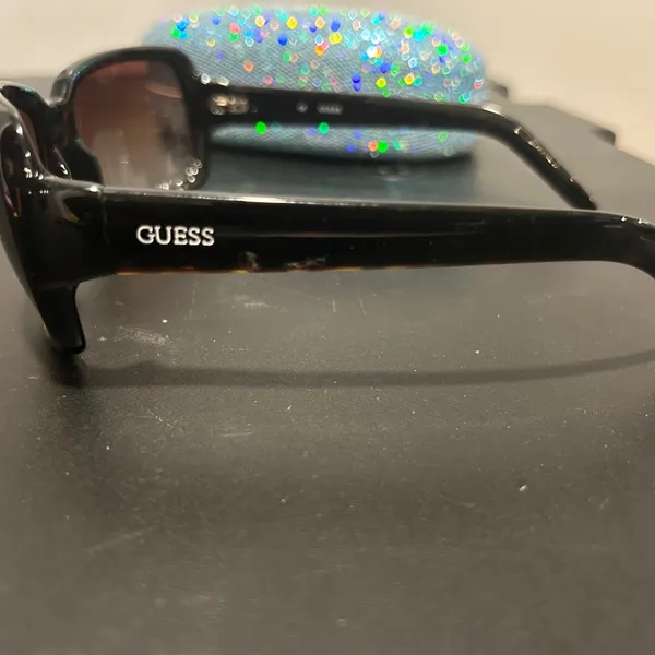 Guess Black and Blue Fashion Sunglasses - Image 6