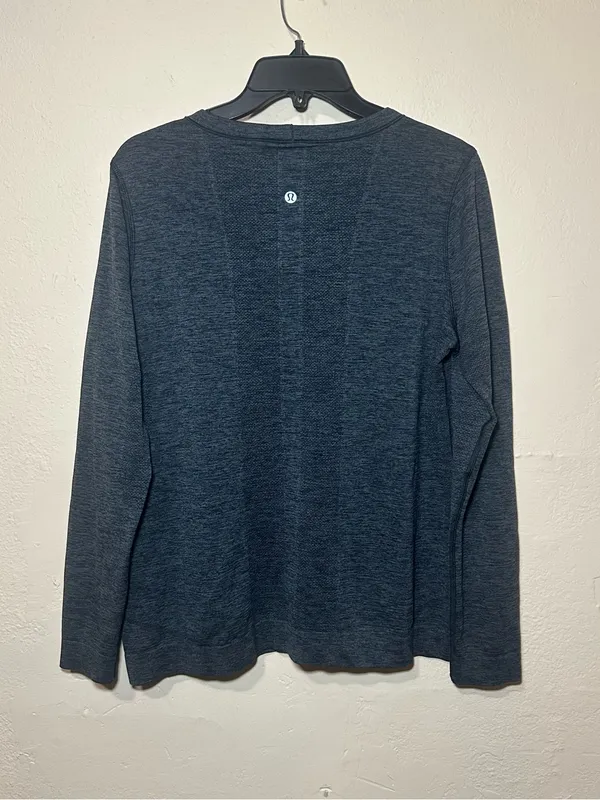 Lululemon Swiftly Tech Long Sleeve Shirt - Image 2