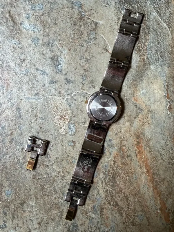 Vintage Carriage by Timex Indiglo Two Tone Watch Silver Gold Women's Extra Links - Image 4