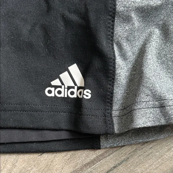 Adidas Black and Gray Sport Skirt - Image 3