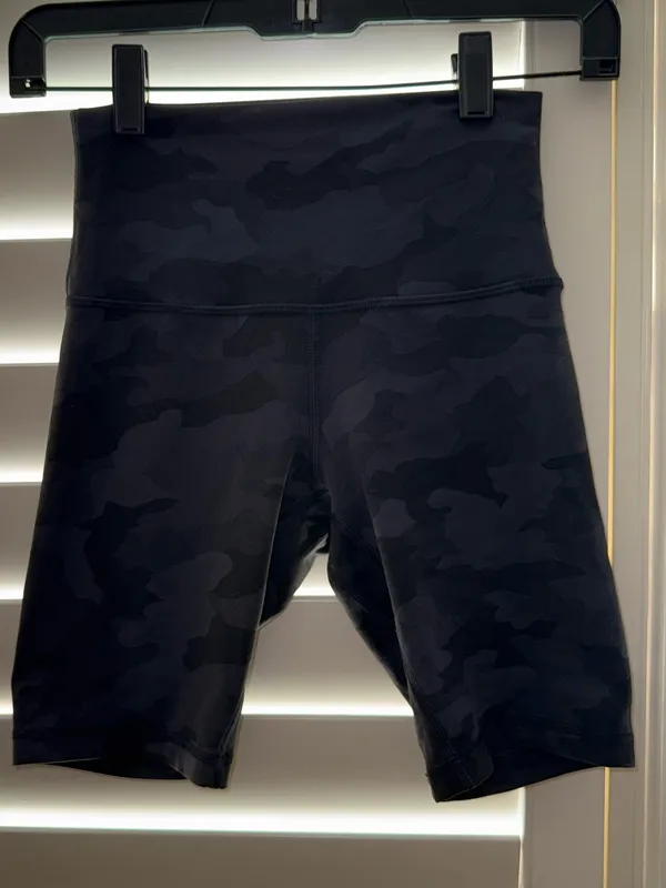 Lululemon Align Short 8" Heritage 365 Camo Deep Coal Multi Size 4 - Image 3