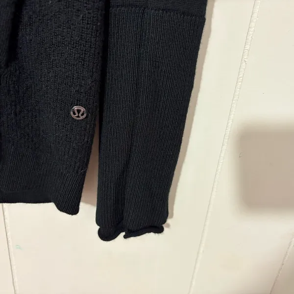 Lululemon Merino Wool Full Zip Jacket Black Thermal Ski Base Layer Women’s Small - Image 3