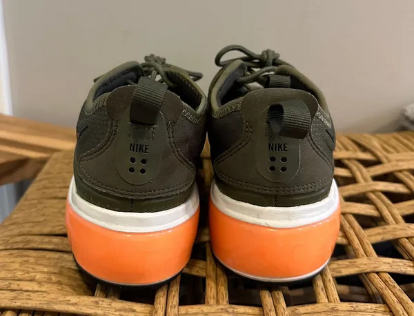 Nike Air Max Dia Medium Olive Sneaker - Image 3