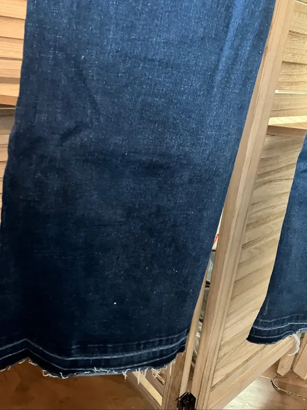 Women’s Maternity Jeans - Image 11