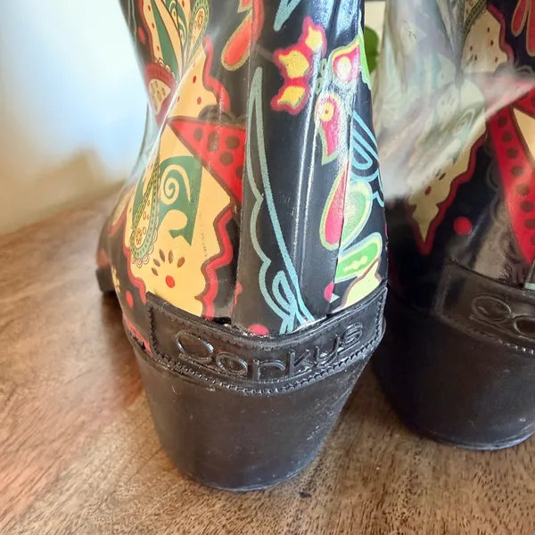 Corkys Womens 10 Black Floral Paisley Rubber Rain Boots Western Ankle Country - Image 5