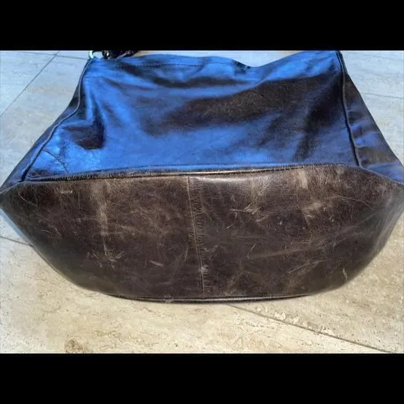 FRYE Melissa Hobo Brown Distressed‎ Leather Shoulder Bag - Image 4