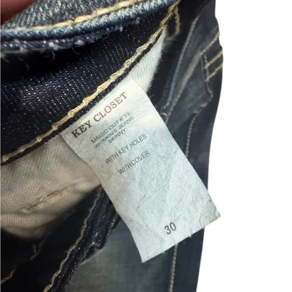 RAWKA Y2K Magic Cut #13 Skinny Jeans Dark Wash – Size 30 - Image 4