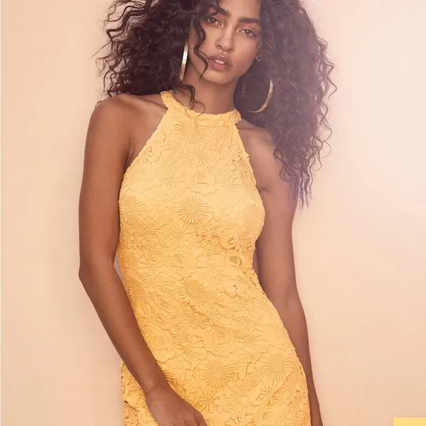 Lulu’s Love Poem Butter Yellow Lace Mini Dress Size Small - Image 10