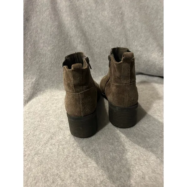 Clarks Brown Suede Ankle Boots Womens Block Heel‎ Side Zip Booties - Image 4