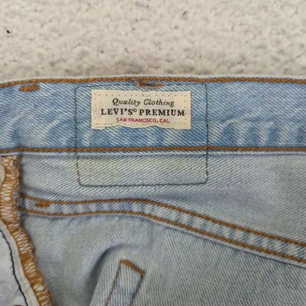 Levis Premium 501 Original High Rise Cut‎ Off Denim Shorts Light Wash Blue W32 - Image 4