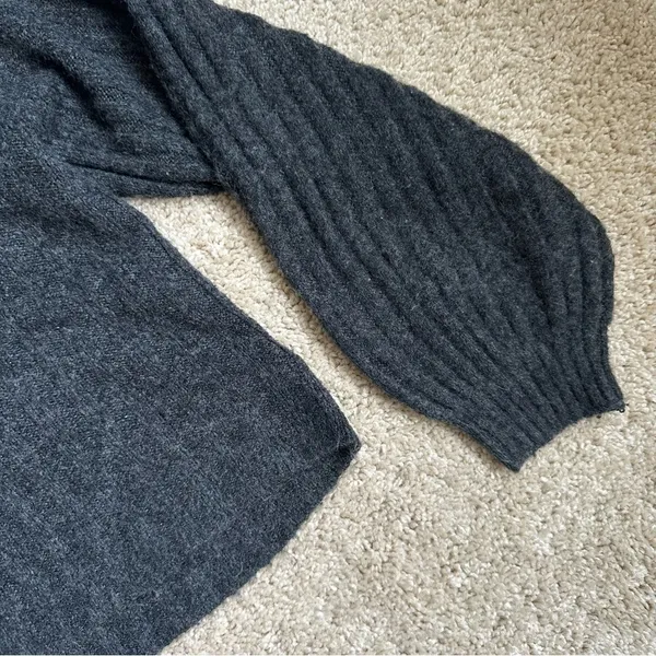 American Eagle Outfitters Gray Cardigan Sweater - Image 5