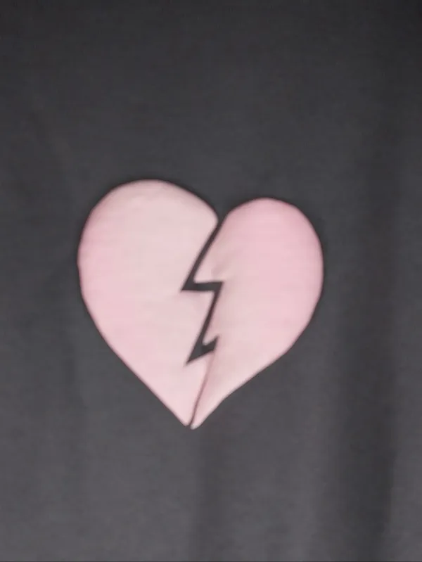 Wildfox “ I Wish It Was Saturday” Gray Broken Heart Y2K Alt Sweatshirt - Image 2