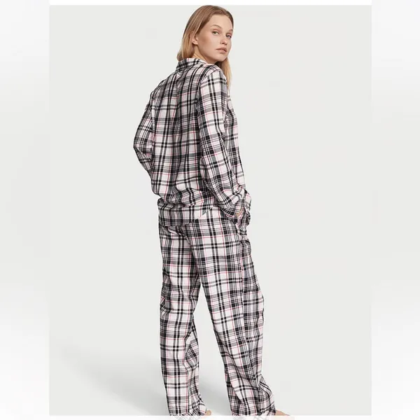 Victoria's Secret Flannel Long PJ SET‎ - Image 2
